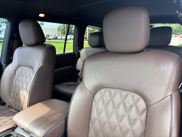 Used 2024 Nissan Armada Platinum w/ Captain's Chairs Package AWD/4WD image 19