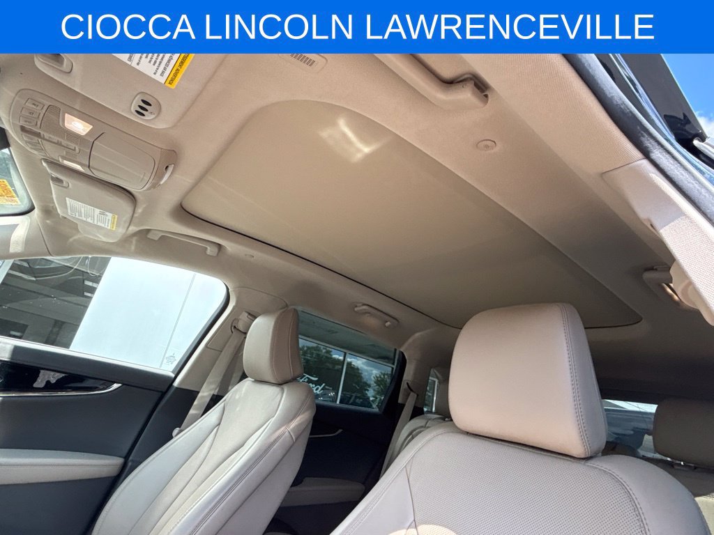 Used 2023 Lincoln Nautilus Reserve w/ Cargo Utility Package AWD/4WD image 13