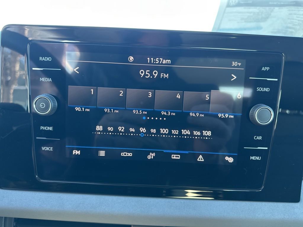 New 2026 Volkswagen Jetta SE image 17