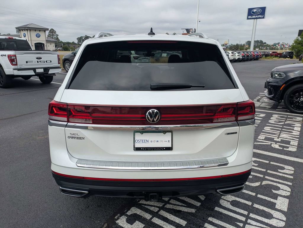 Certified 2024 Volkswagen Atlas SEL AWD/4WD image 6
