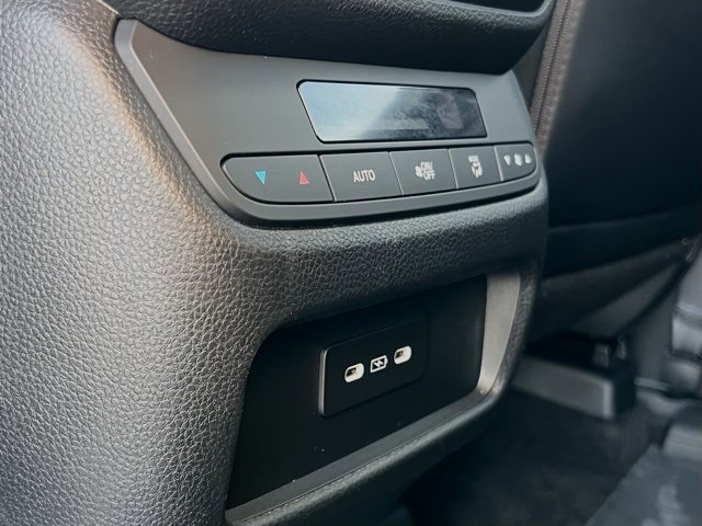Certified 2025 Honda Pilot EX-L image 40