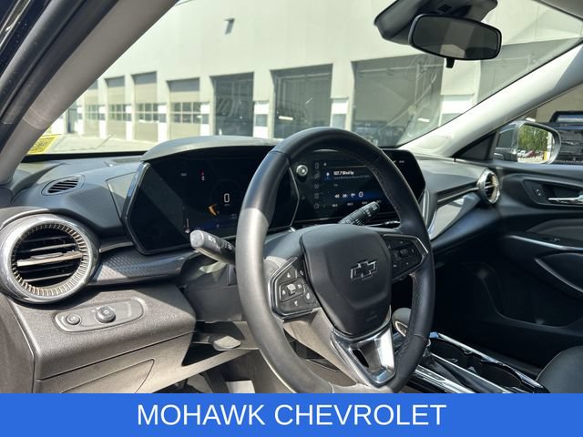 Used 2025 Chevrolet Trax ACTIV w/ Driver Confidence Package FWD image 10