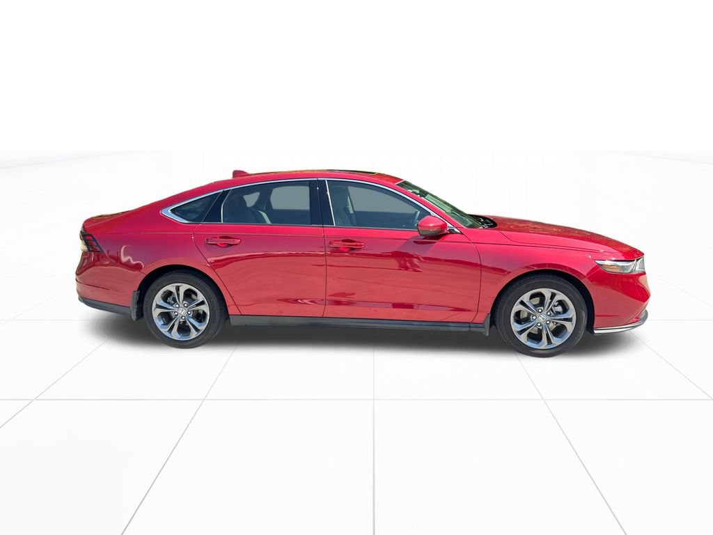Used 2024 Honda Accord EX image 10