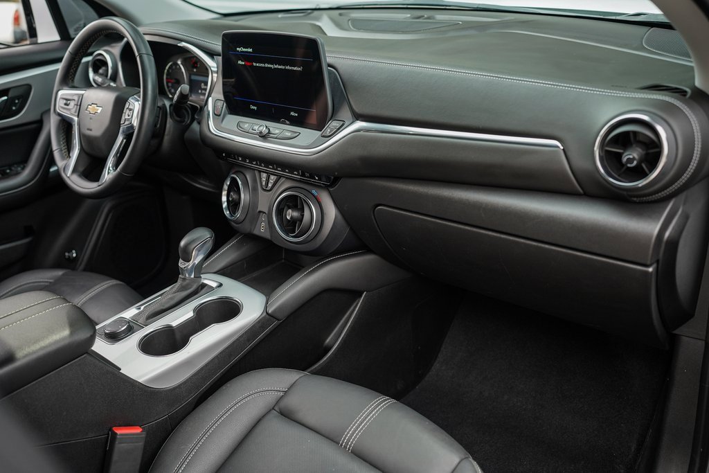 Used 2023 Chevrolet Blazer LT image 21