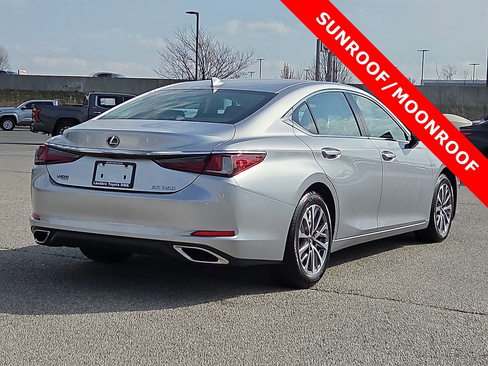 Used 2023 Lexus ES 350 image 5