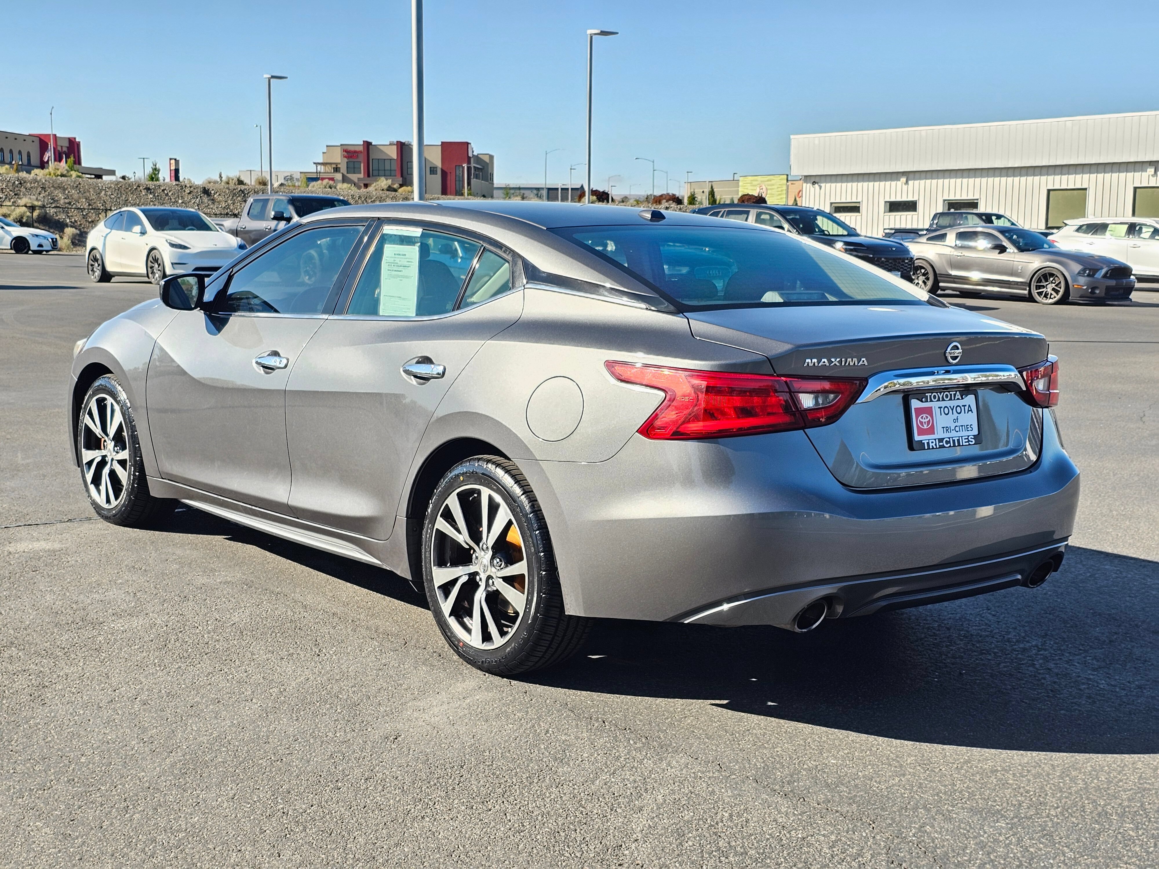 Used 2016 Nissan Maxima 3.5 S FWD image 3