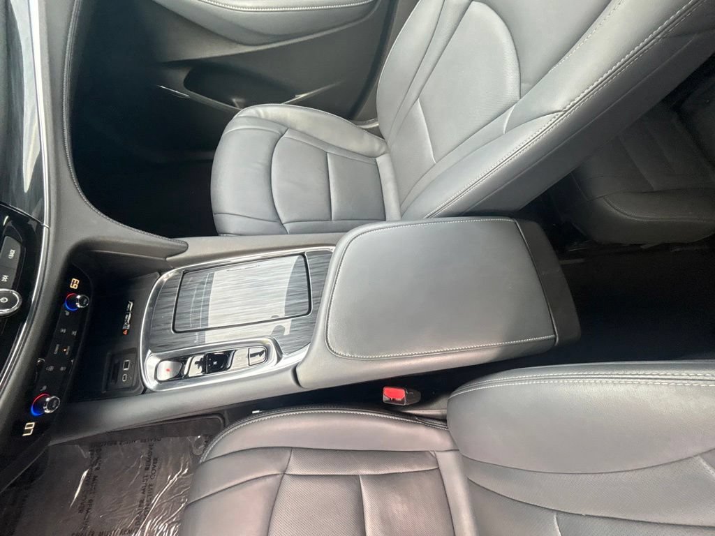 Used 2023 Buick Enclave Essence FWD image 15