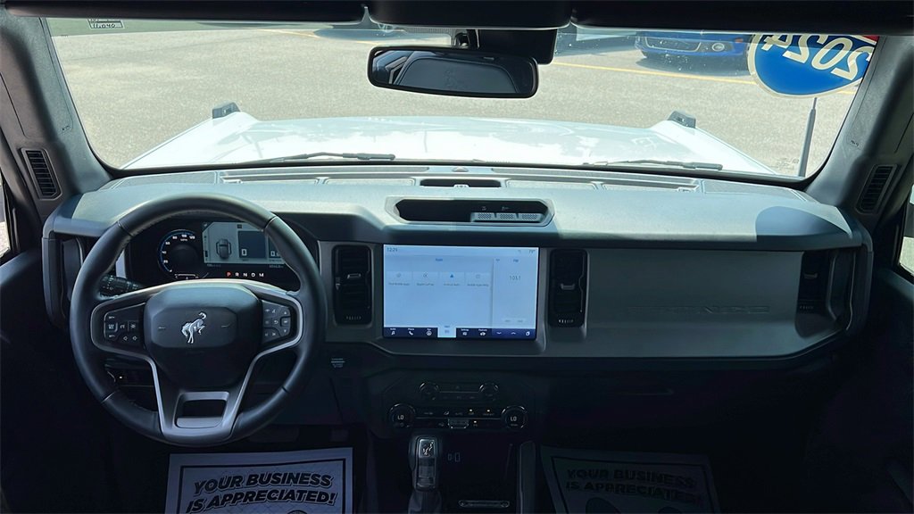 Used 2024 Ford Bronco Outer Banks image 12