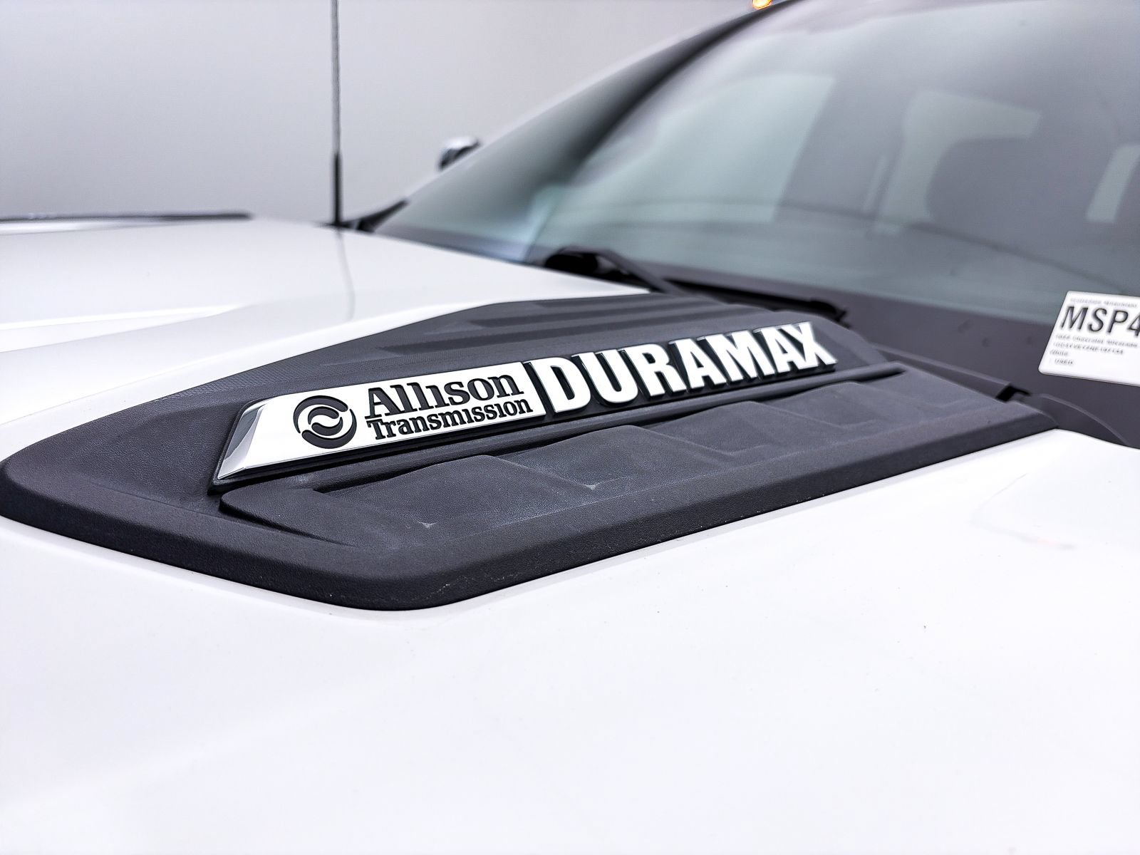 Used 2022 Chevrolet Silverado 3500 High Country w/ Safety Package II AWD/4WD image 2
