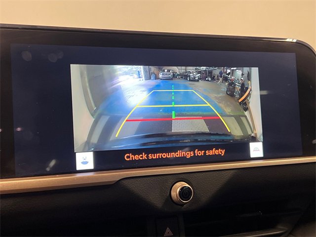 Used 2024 Toyota Crown XLE image 29