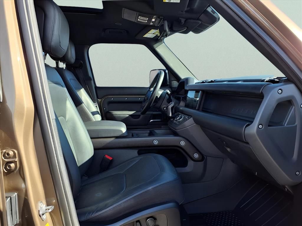 Used 2020 Land Rover Defender 110 X image 13