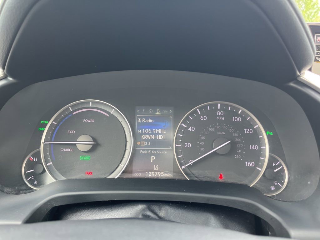 Used 2017 Lexus RX 450h AWD w/ Cold Weather Package image 27