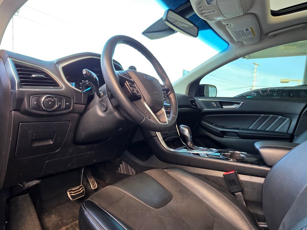 Used 2017 Ford Edge Sport w/ Equipment Group 401A AWD/4WD image 10