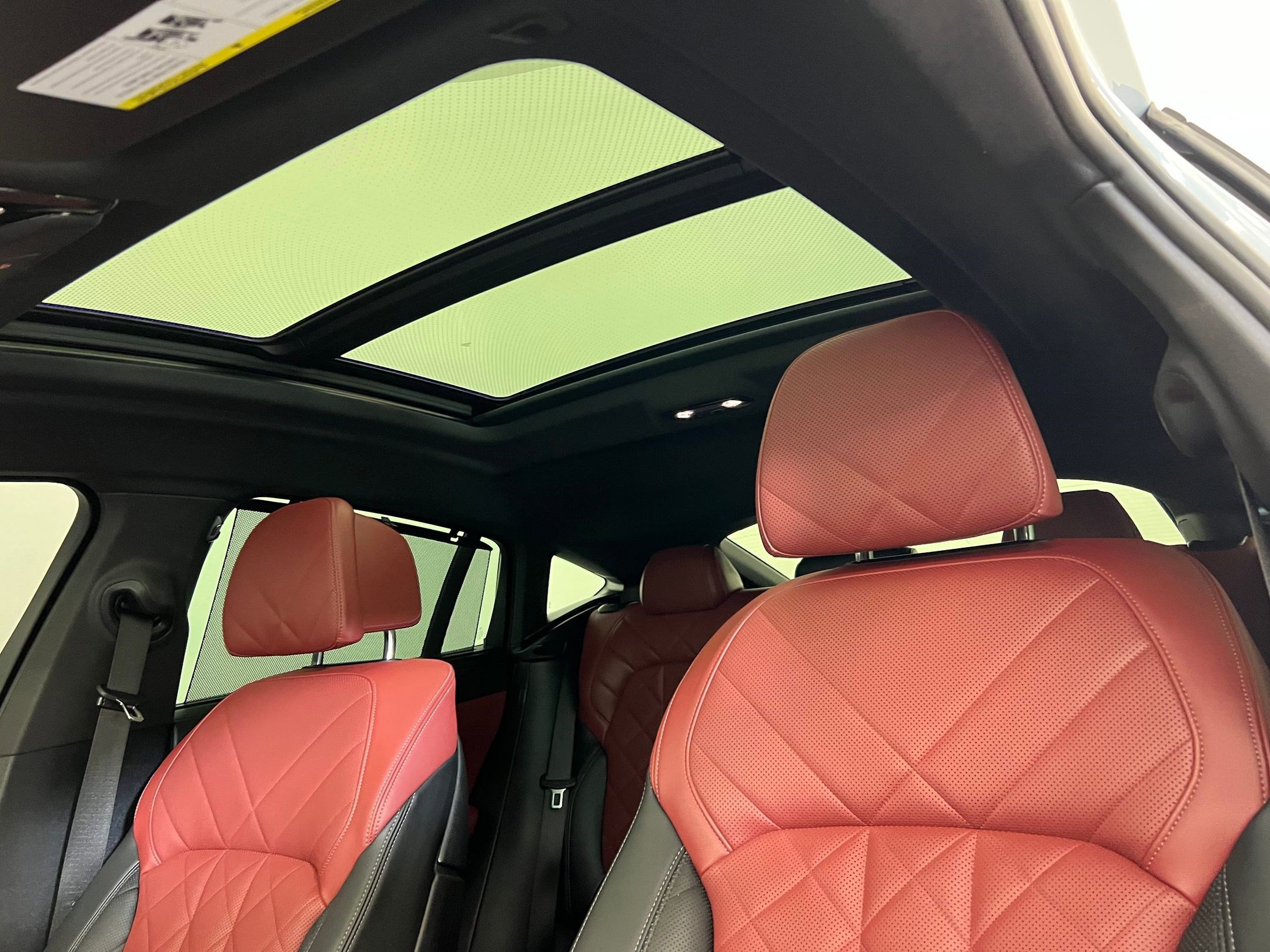 Certified 2024 BMW X6 M60i w/ Executive Package image 15