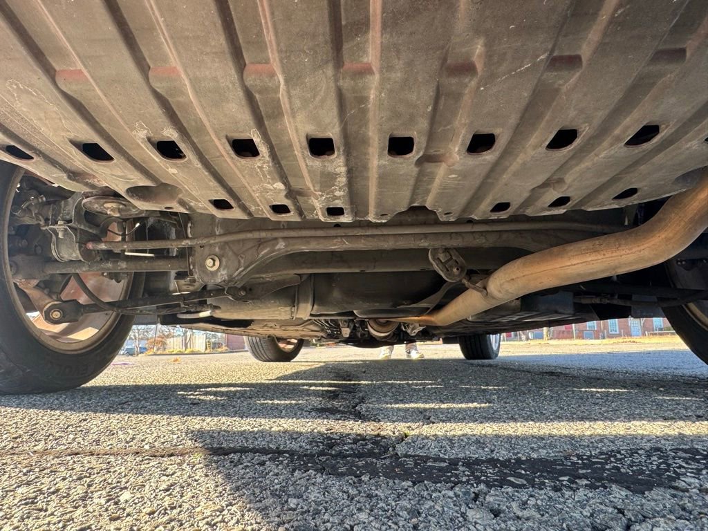 Used 2011 Honda Accord EX-L image 32