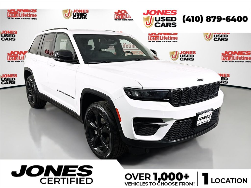 Used 2023 Jeep Grand Cherokee Altitude