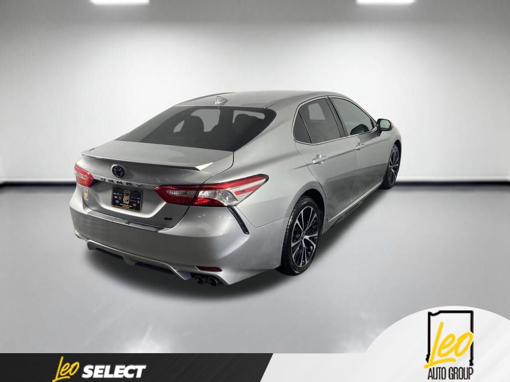 Used 2020 Toyota Camry SE w/ Audio Package FWD image 6