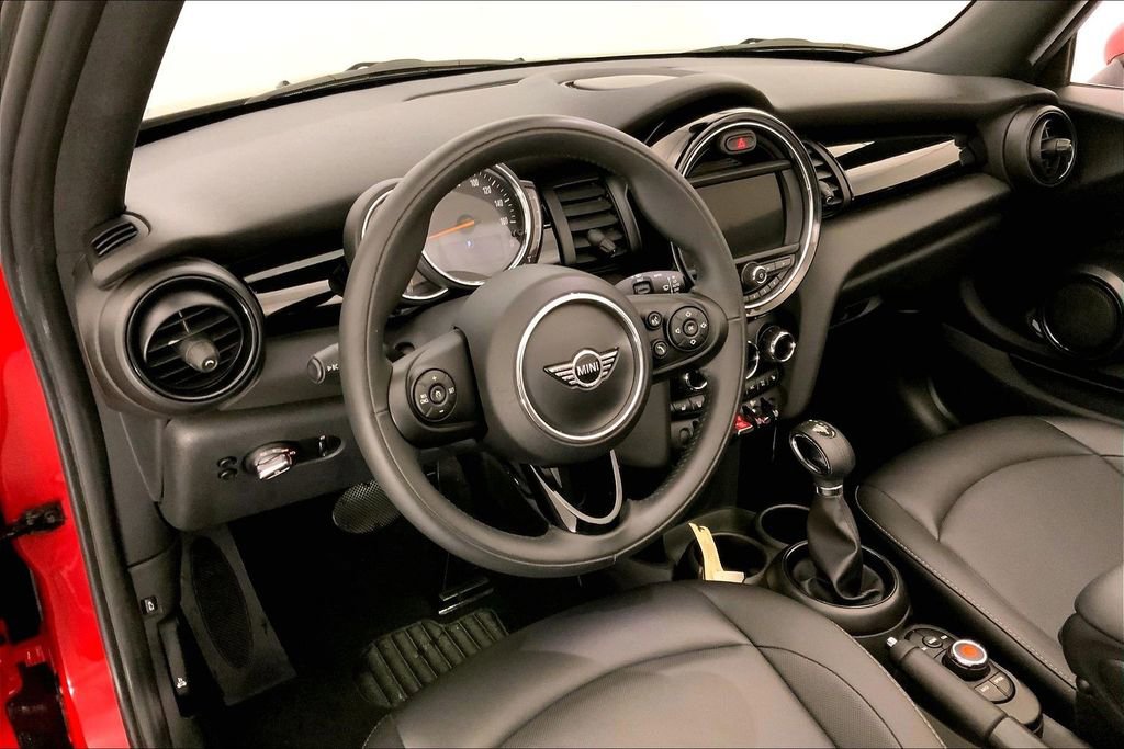 Used 2019 MINI Cooper Convertible w/ Signature Upholstery Package FWD image 21