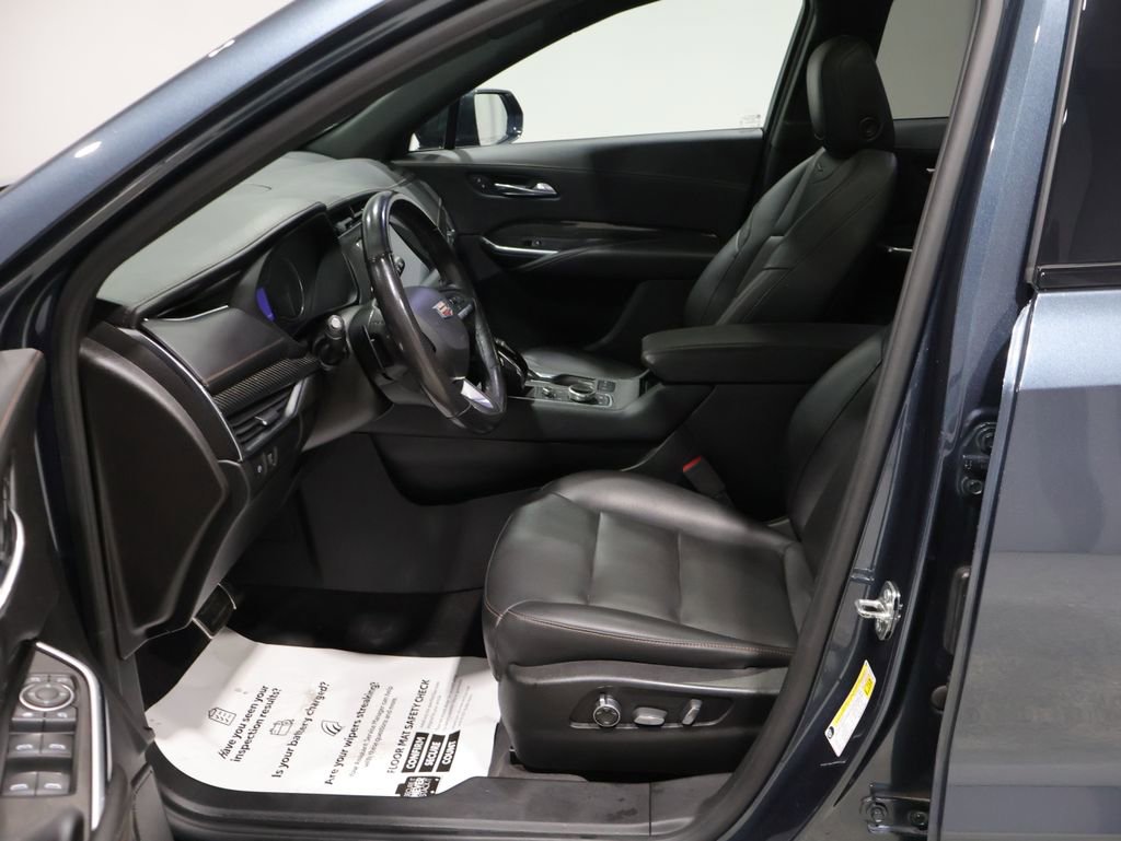 Used 2020 Cadillac XT4 Sport image 11