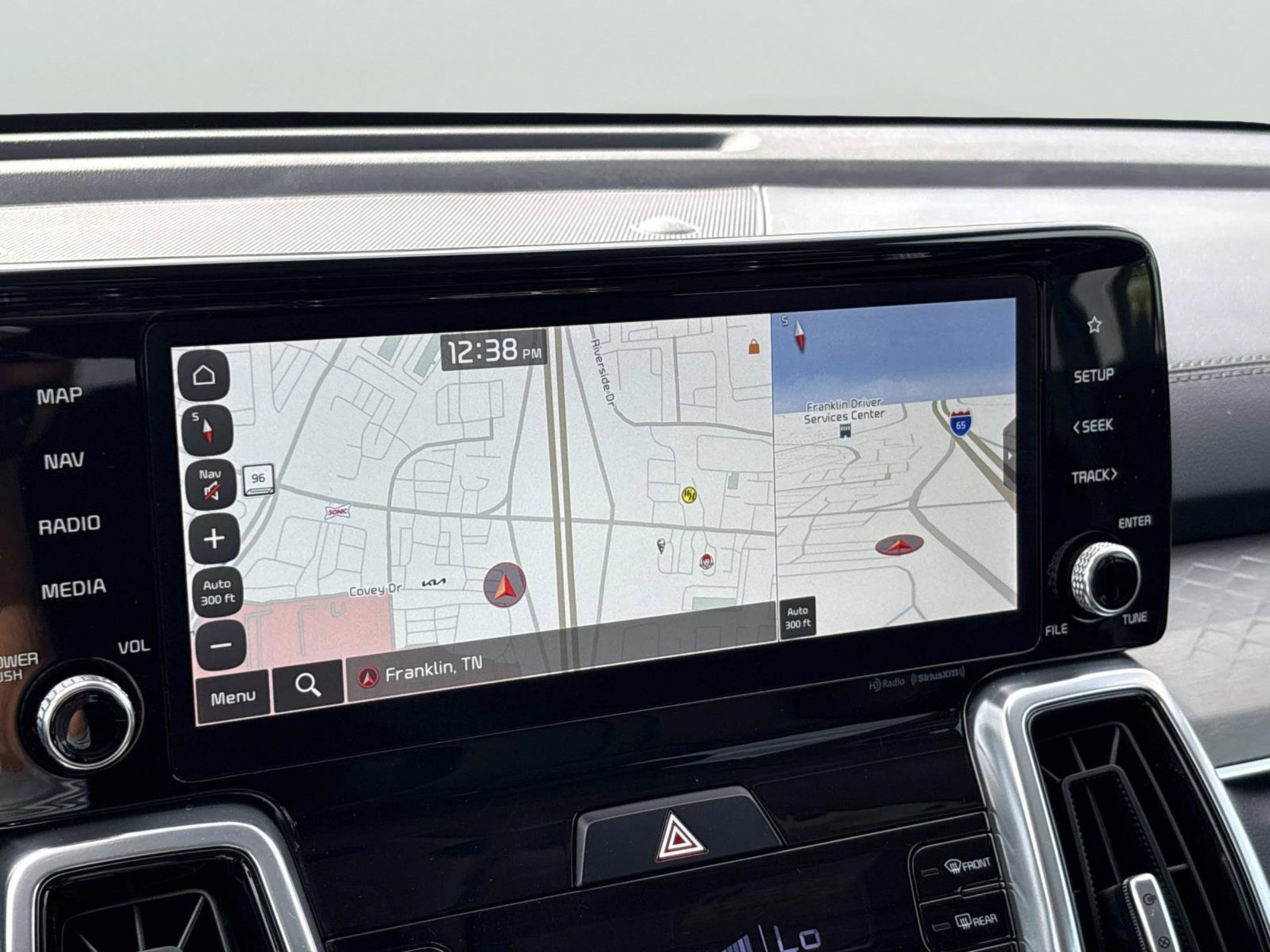 Used 2023 Kia Sorento SX image 35