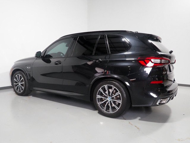 Used 2023 BMW X5 xDrive45e w/ Executive Package AWD/4WD image 8