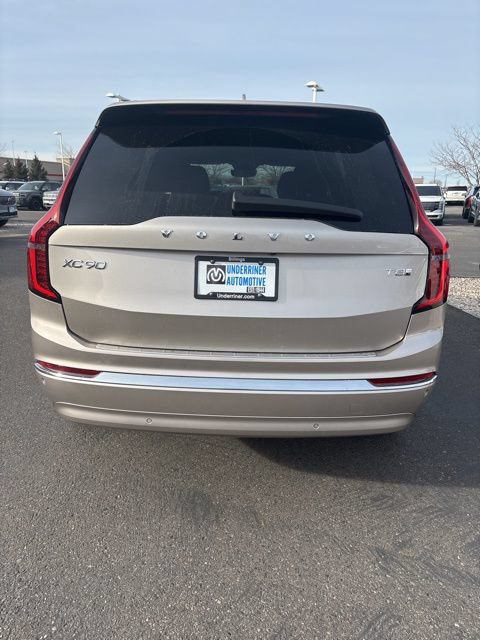 New 2026 Volvo XC90 T8 Plus w/ Protection Package Premier AWD/4WD image 3