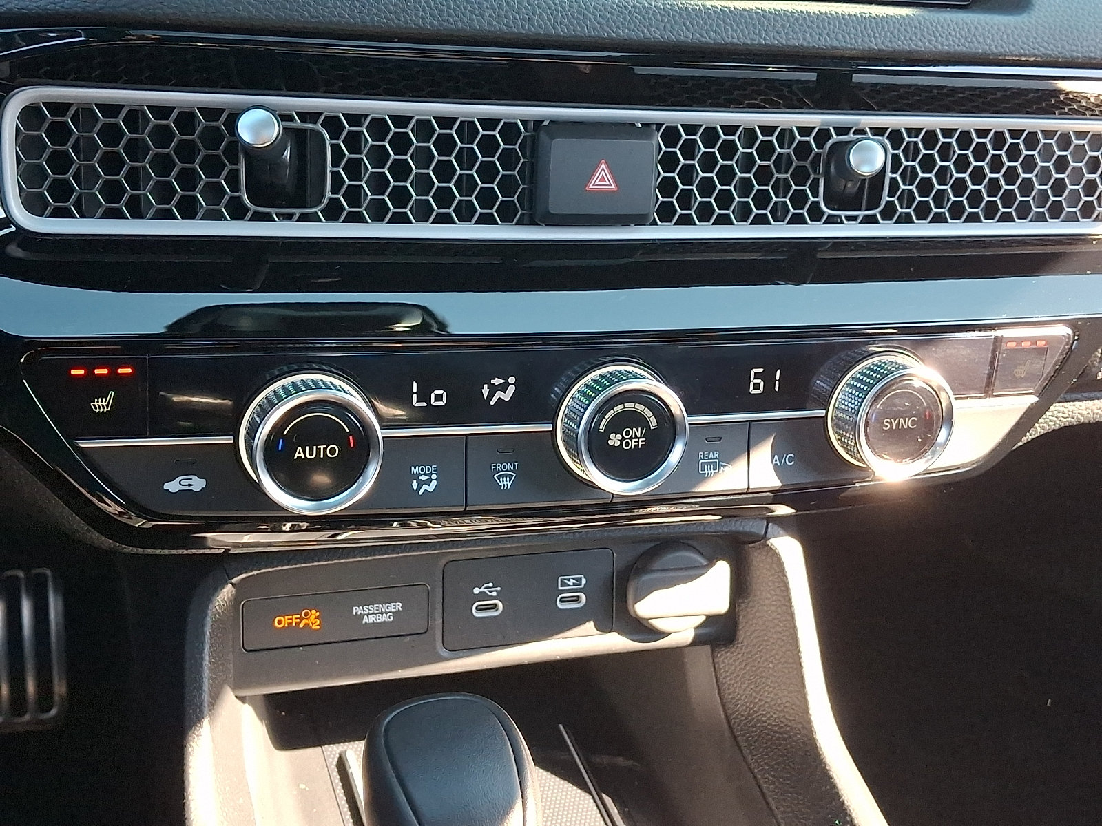 Certified 2025 Honda Civic FWD Hybrid Sedan image 15