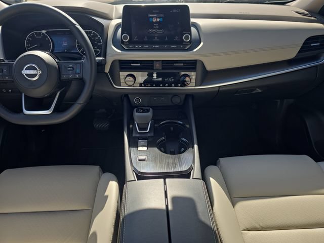 Certified 2023 Nissan Rogue SV w/ SV Premium B Package FWD image 15