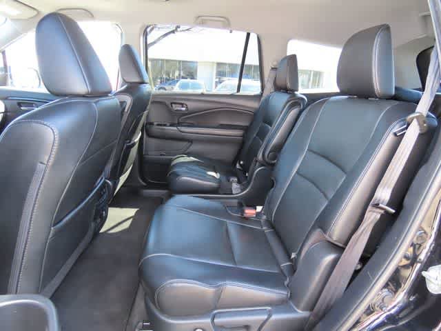 Used 2019 Honda Pilot Touring image 14