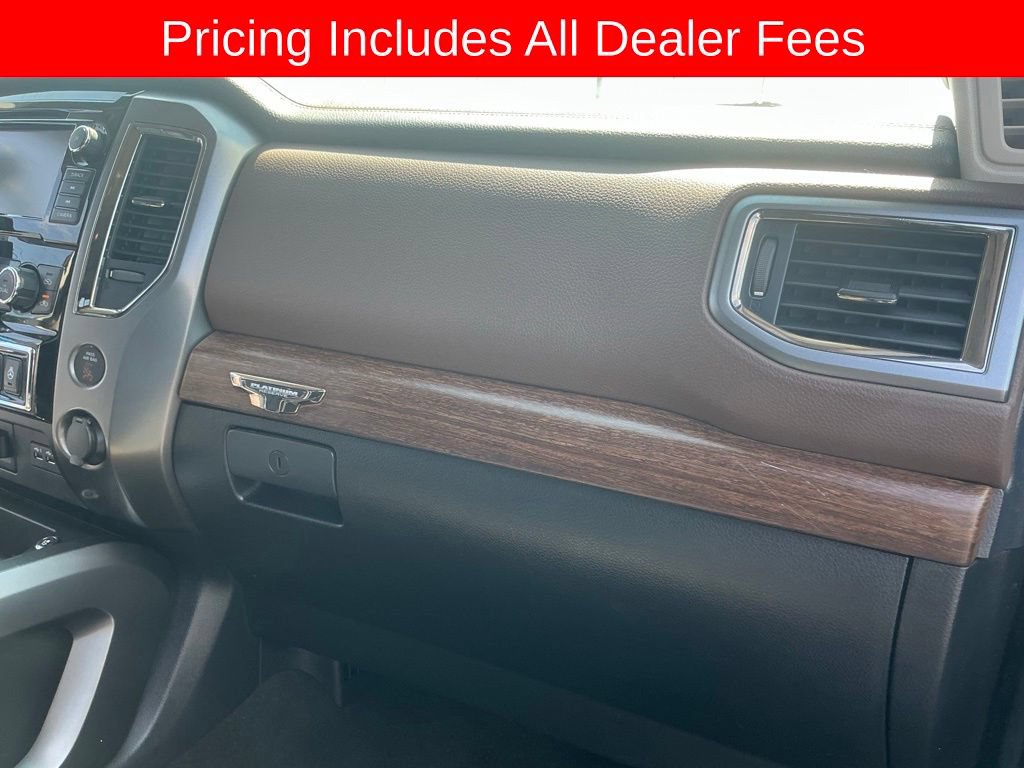 Used 2019 Nissan Titan Platinum Reserve AWD/4WD image 22