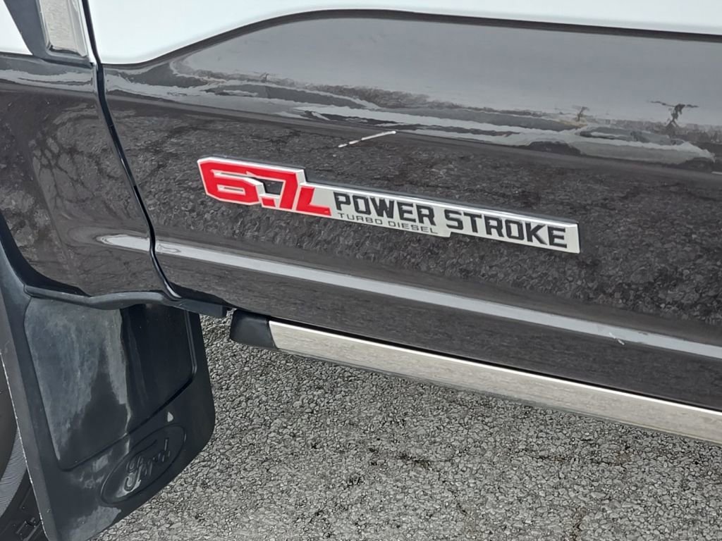 Used 2024 Ford F350 King Ranch image 12