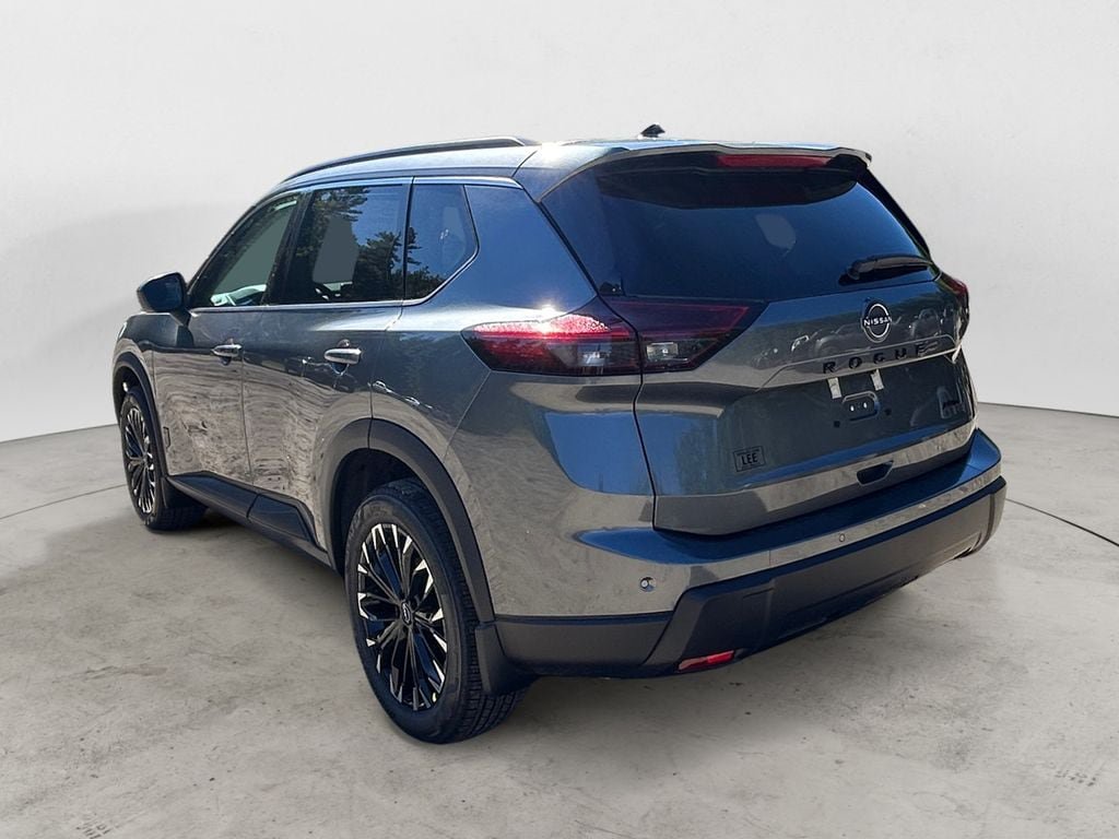 New 2026 Nissan Rogue Dark Armor AWD/4WD image 3