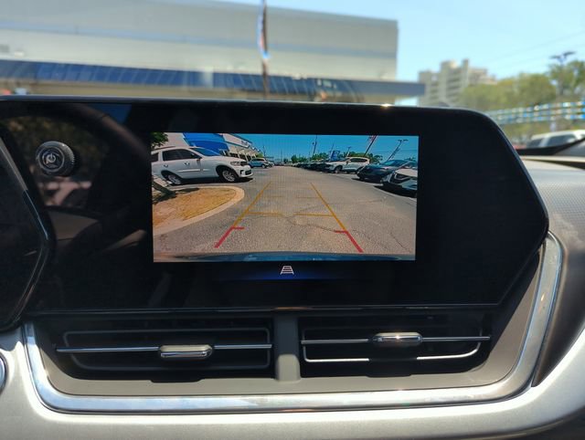 Used 2026 Chevrolet Trax LT w/ Driver Confidence Package image 25