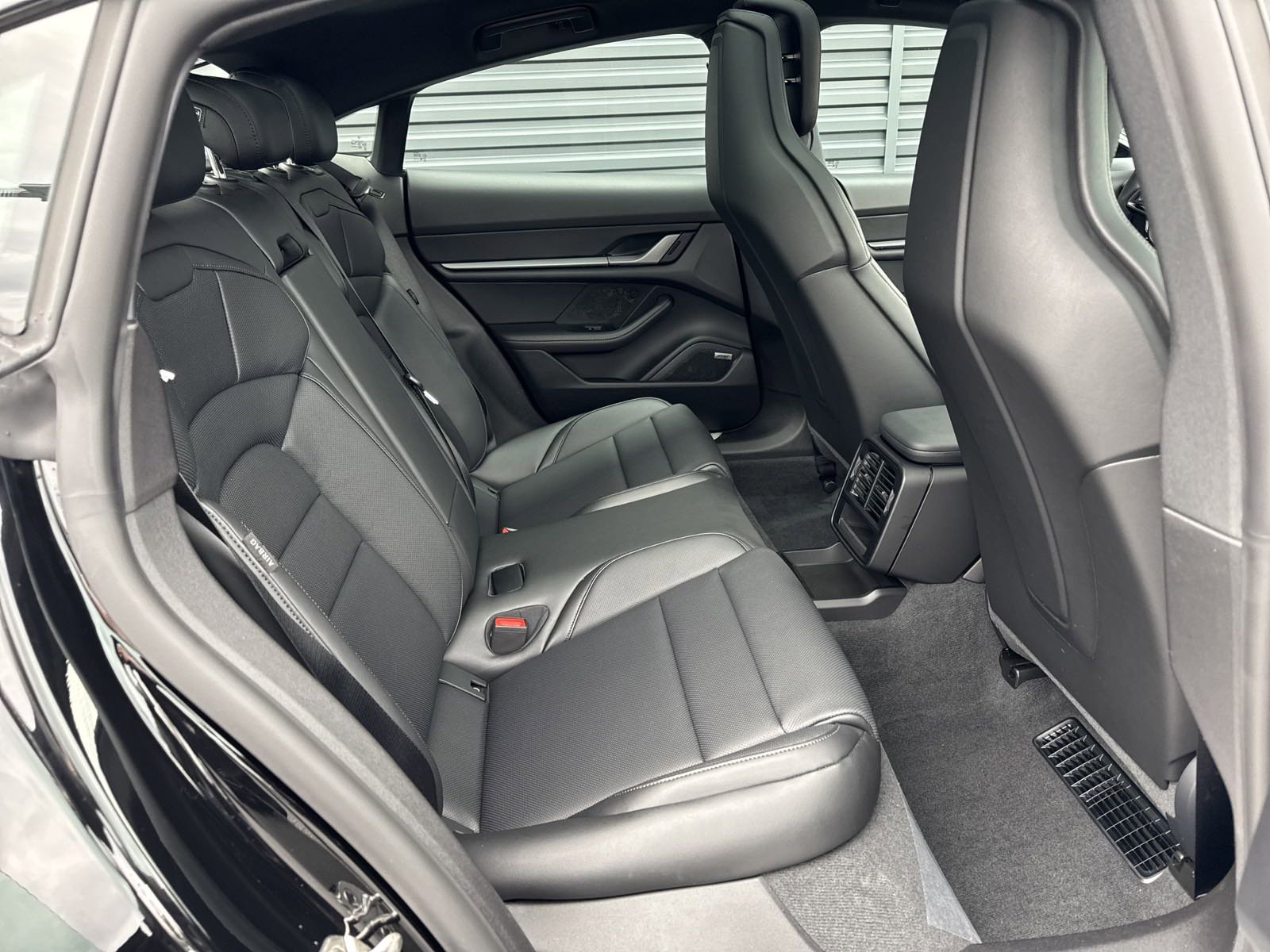 New 2025 Porsche Taycan image 48