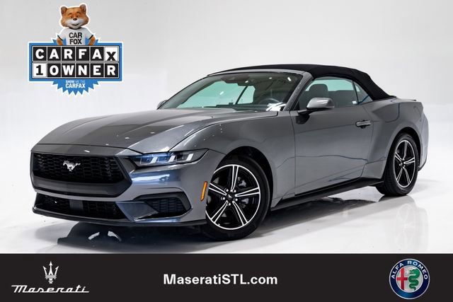 Used 2025 Ford Mustang Premium RWD image 1
