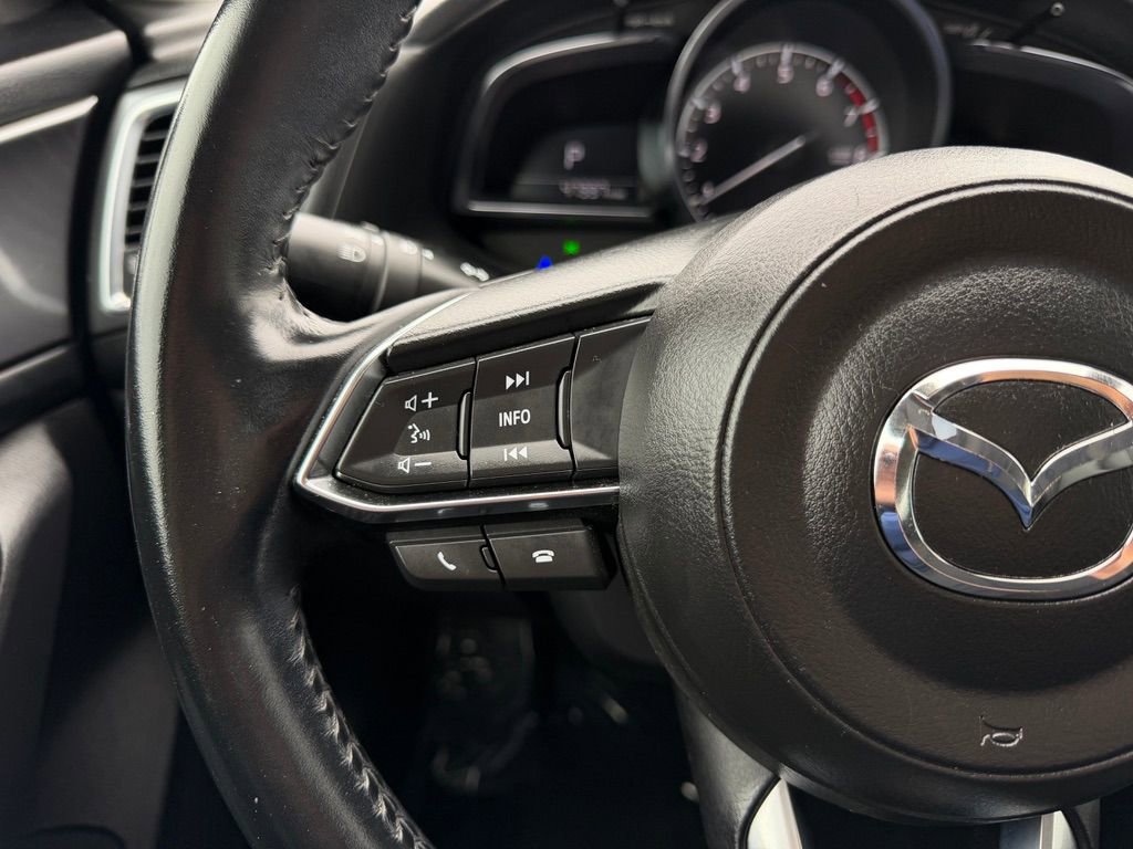Used 2018 MAZDA MAZDA3 Grand Touring FWD image 38