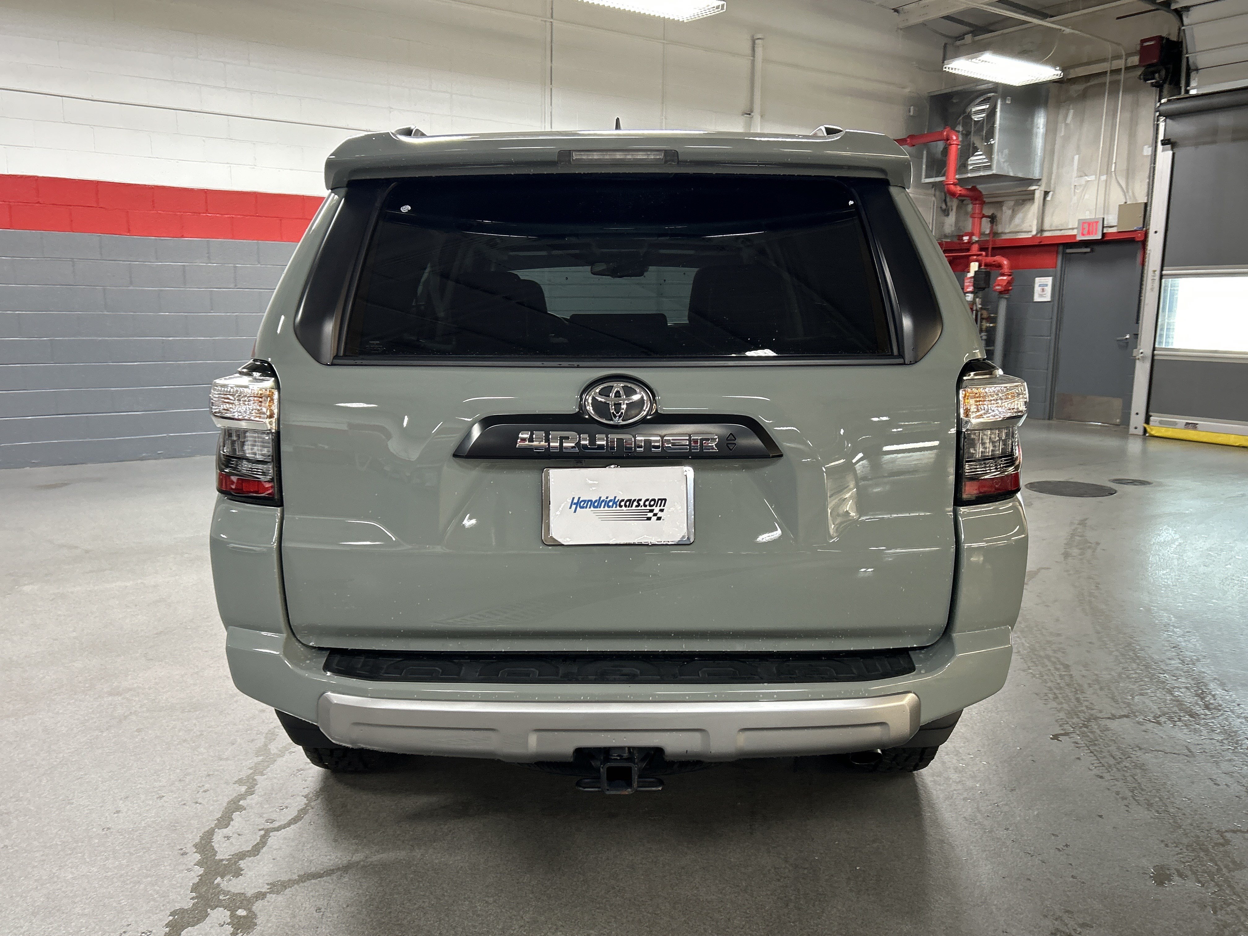 Used 2023 Toyota 4Runner TRD Off-Road Premium w/ Moonroof Package AWD/4WD image 9