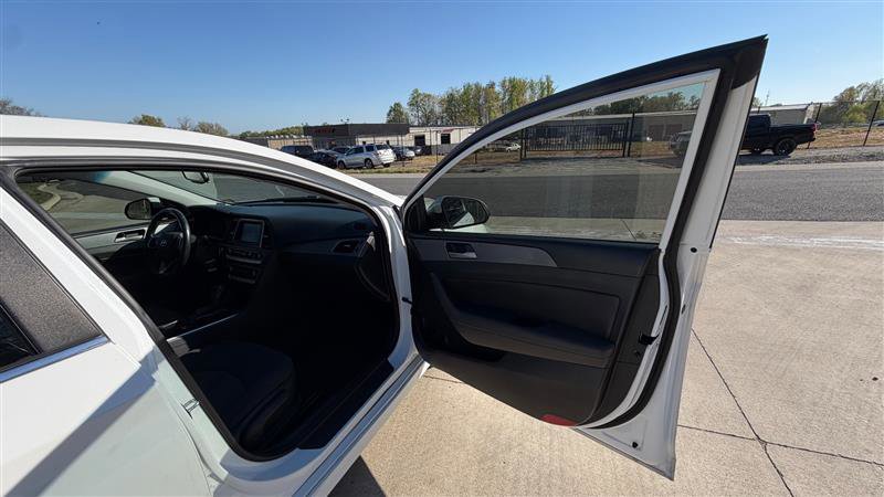 Used 2018 Hyundai Sonata SEL FWD image 20