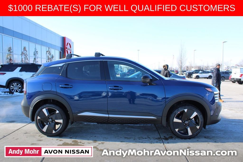 New 2026 Nissan Kicks SR w/ Cold Weather Package image 3