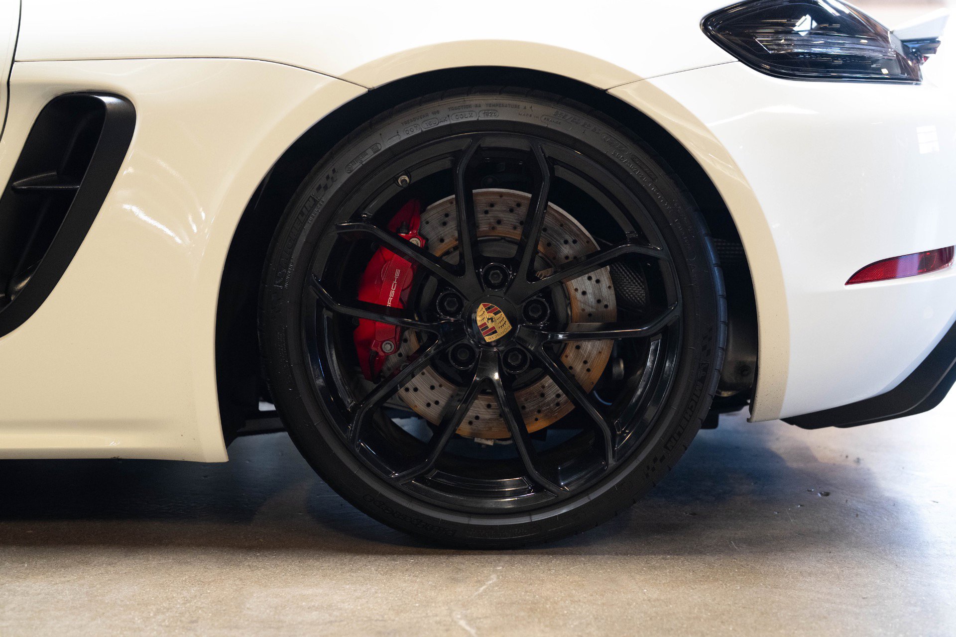 Used 2021 Porsche 718 Boxster Spyder image 29