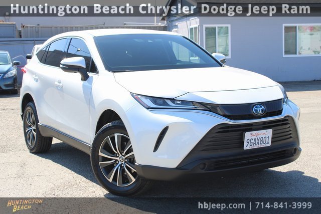 Used 2023 Toyota Venza LE