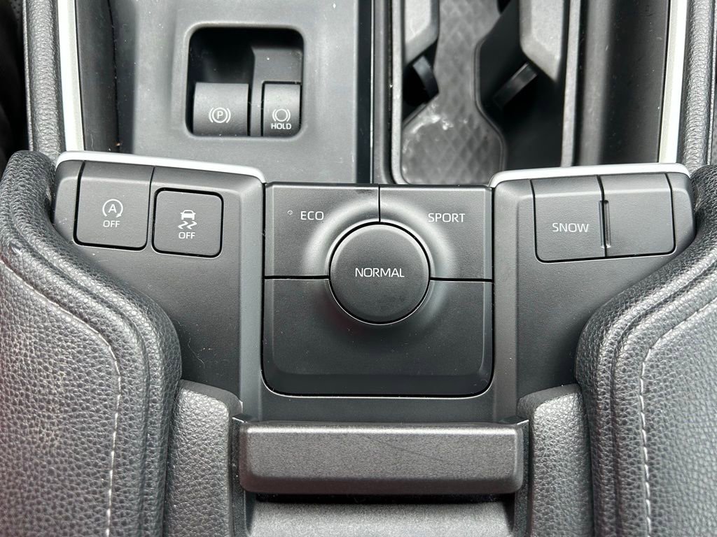 Used 2024 Toyota Grand Highlander Limited image 30