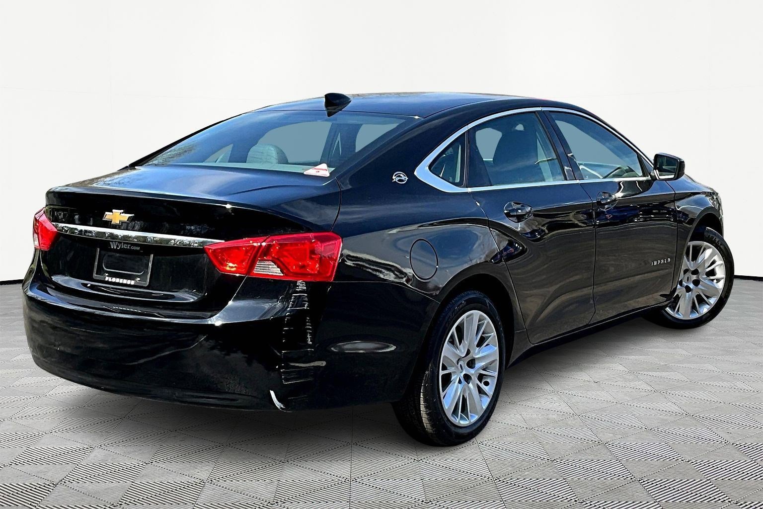 Used 2018 Chevrolet Impala LS image 6