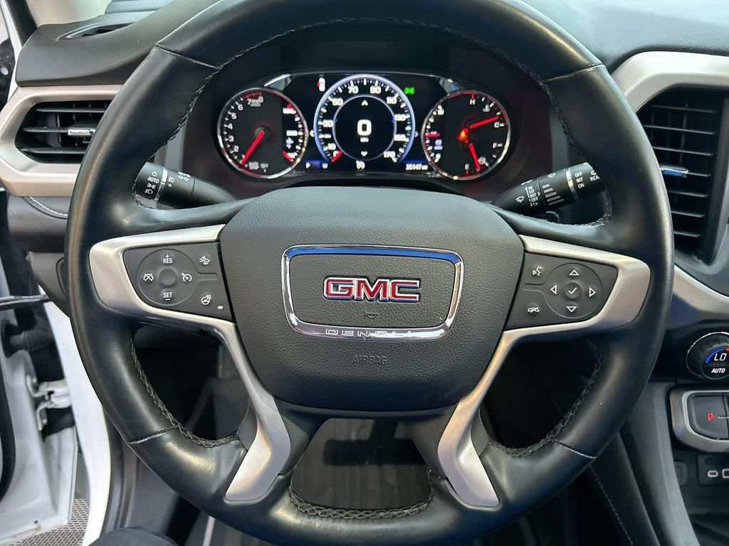 Used 2023 GMC Acadia Denali w/ Denali Ultimate Package AWD/4WD image 32