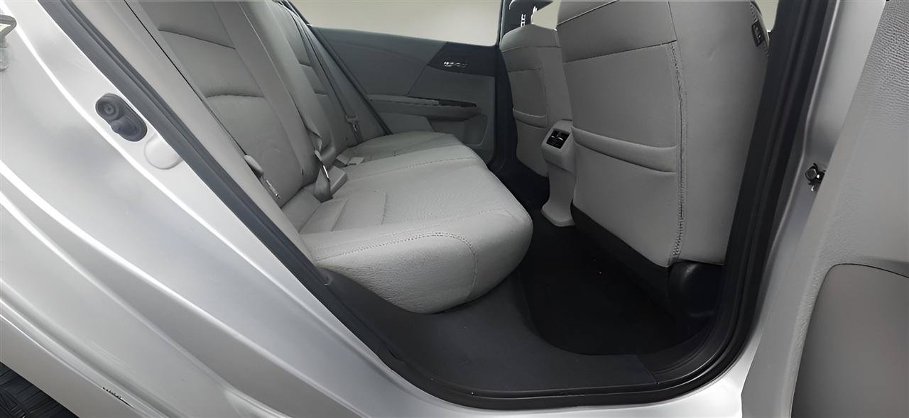 Used 2015 Honda Accord EX-L image 27