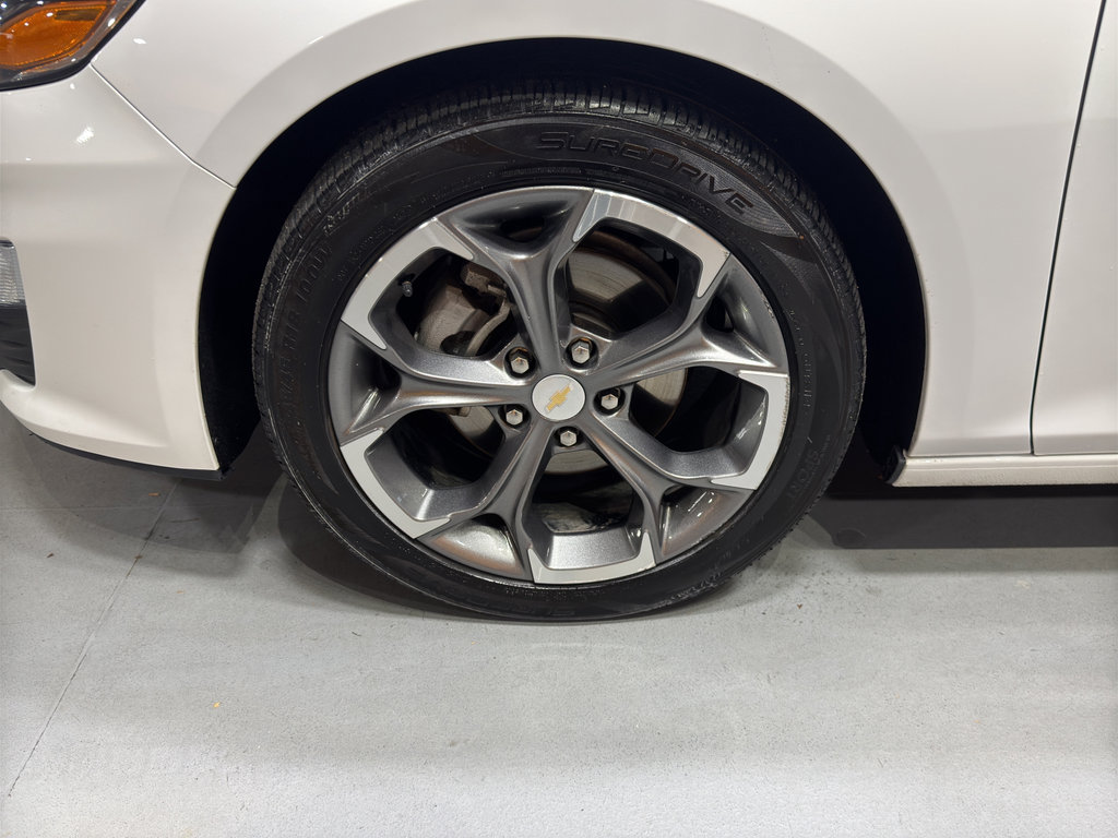 Used 2024 Chevrolet Malibu LT image 9