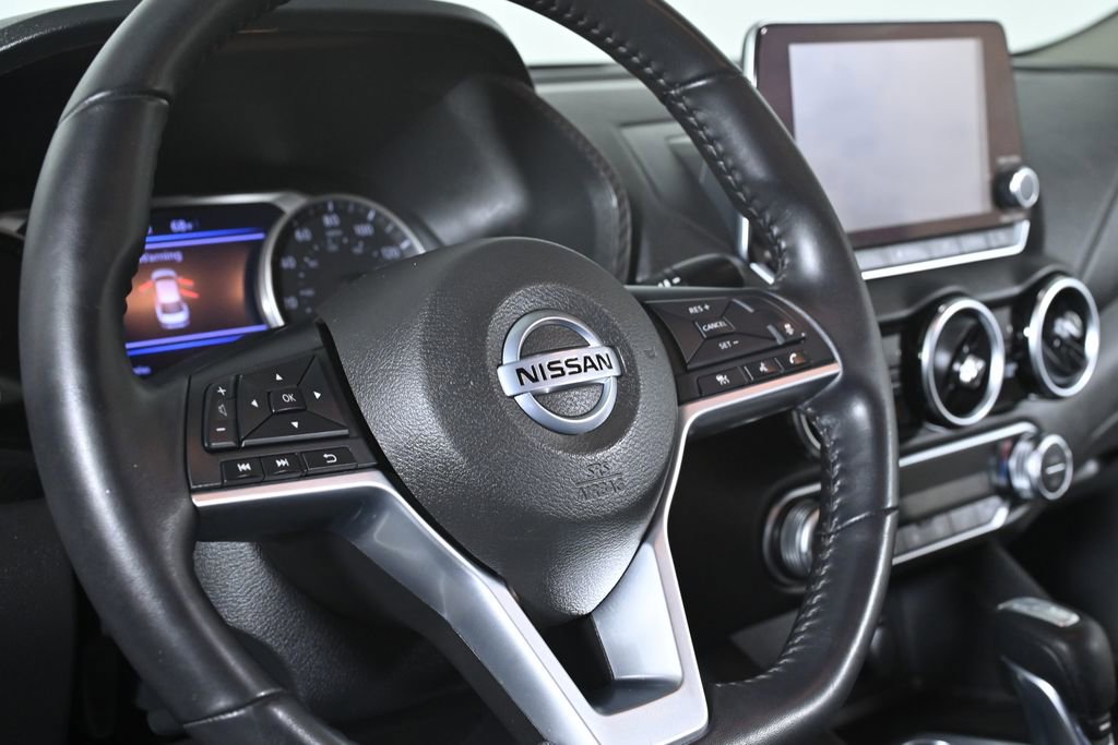 Used 2020 Nissan Sentra SV image 13