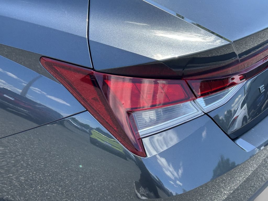Certified 2023 Hyundai Elantra SEL FWD image 34