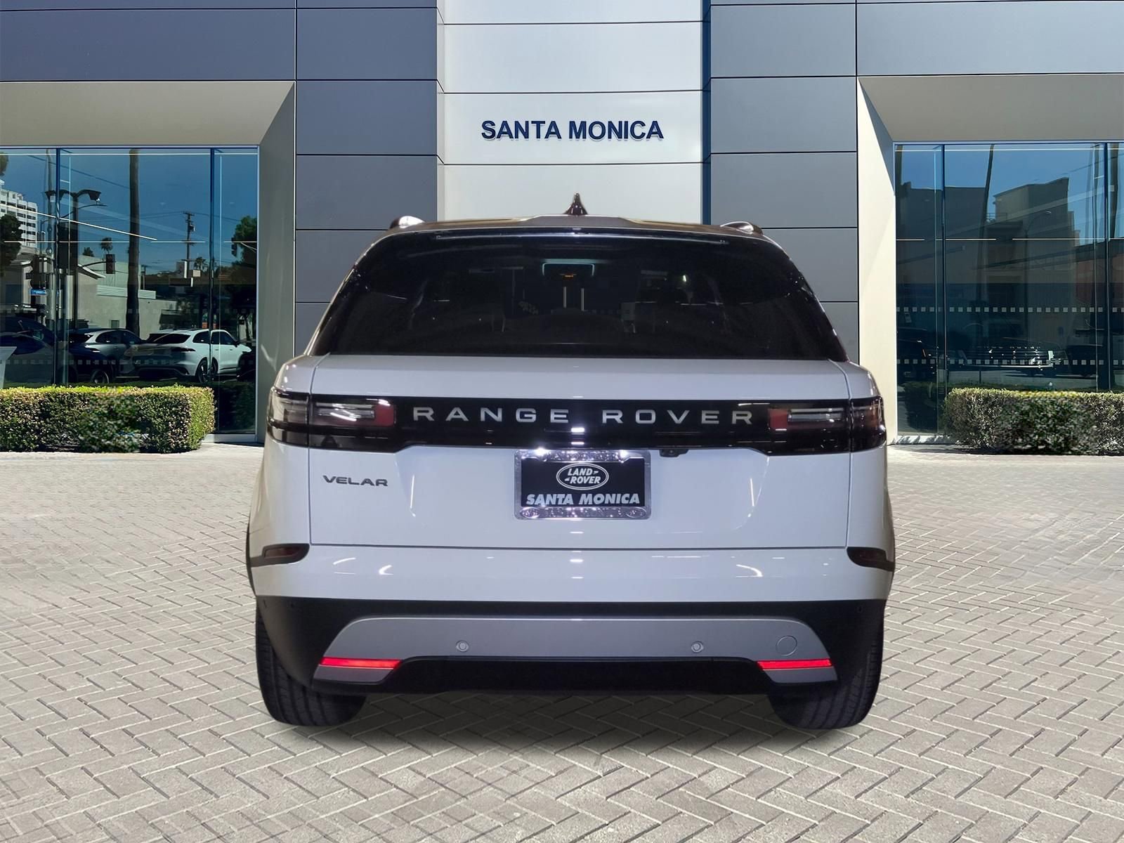 New 2026 Land Rover Range Rover Velar S AWD/4WD image 4