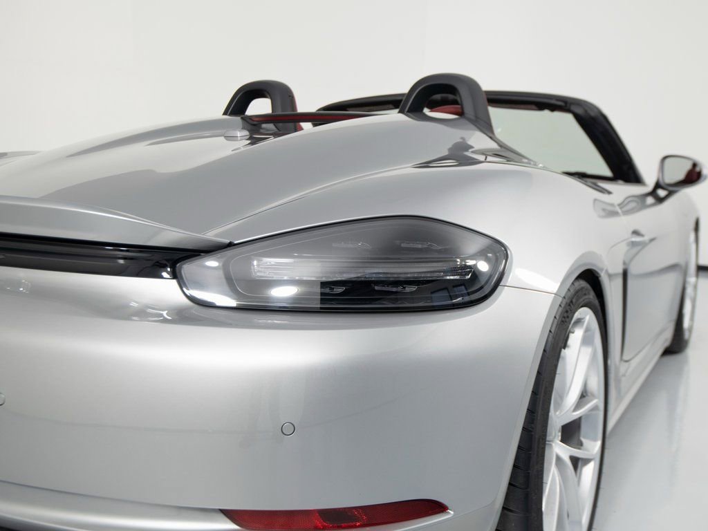 Certified 2023 Porsche 718 Boxster Spyder RWD image 52
